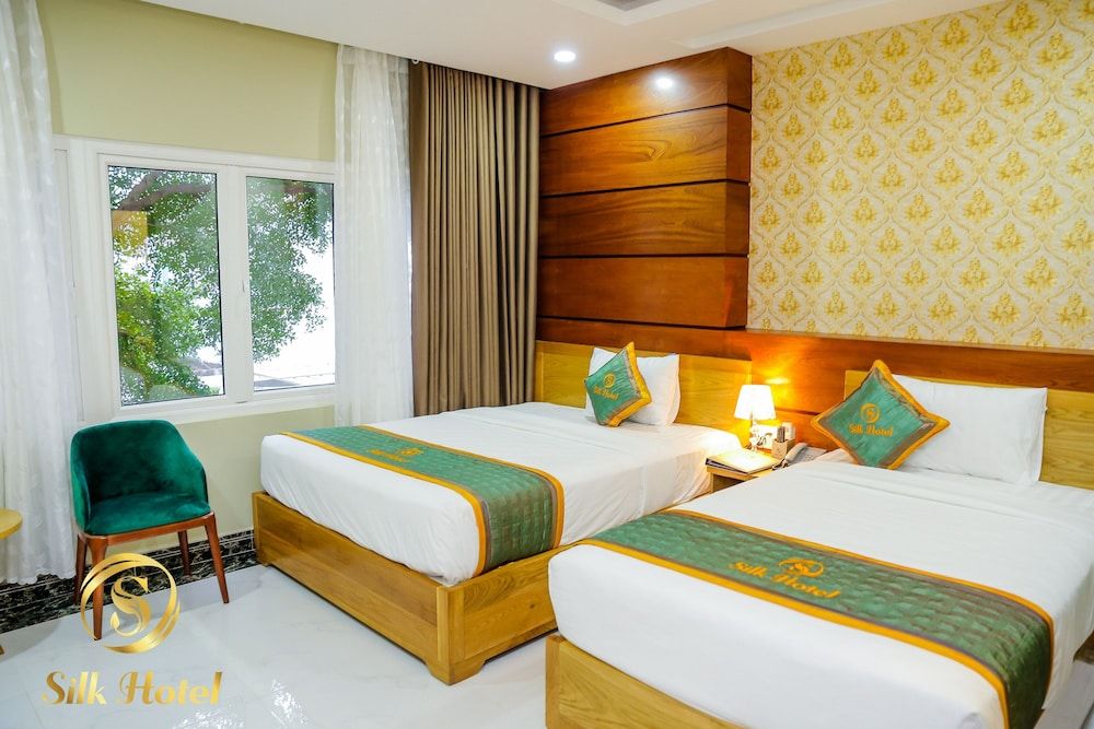 undefined Silk Hotel 2