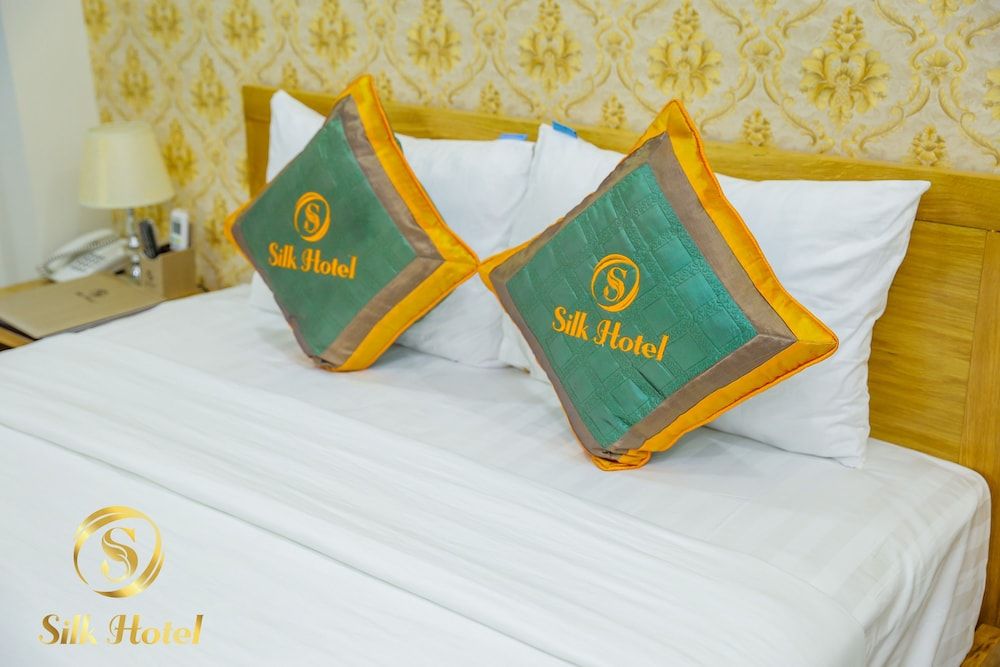 undefined Silk Hotel 6