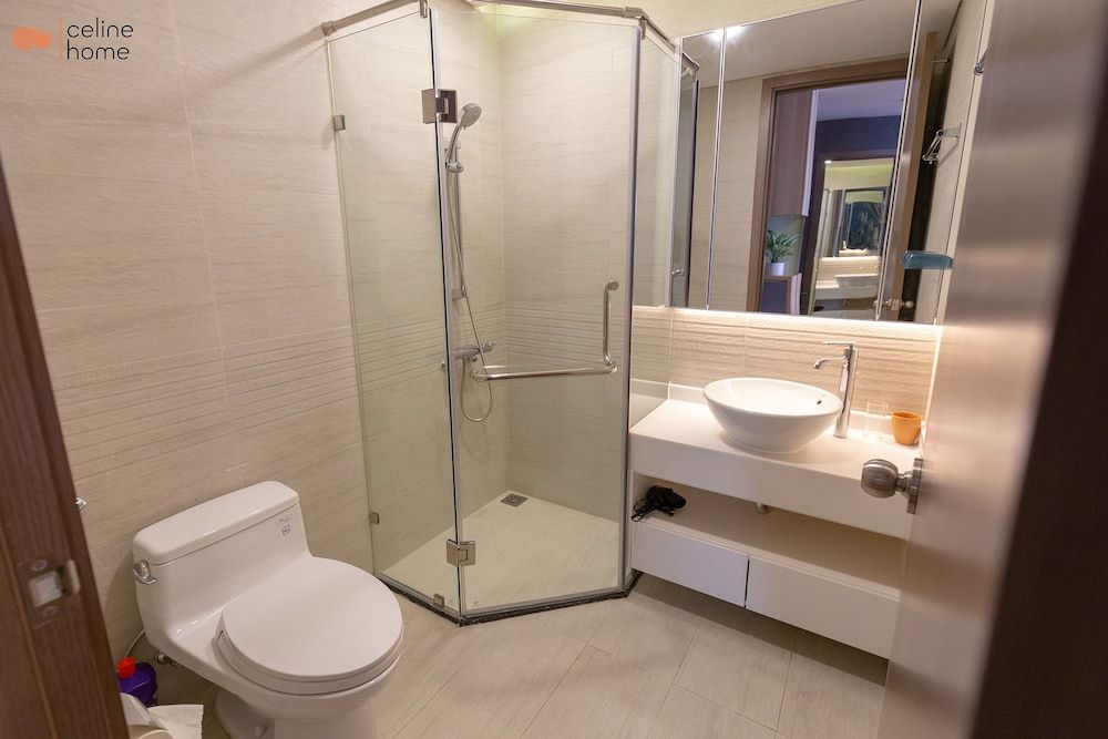 Celine Home - Vinhomes Central Park Apartment, 3 Bedrooms (P5 -1802) 15