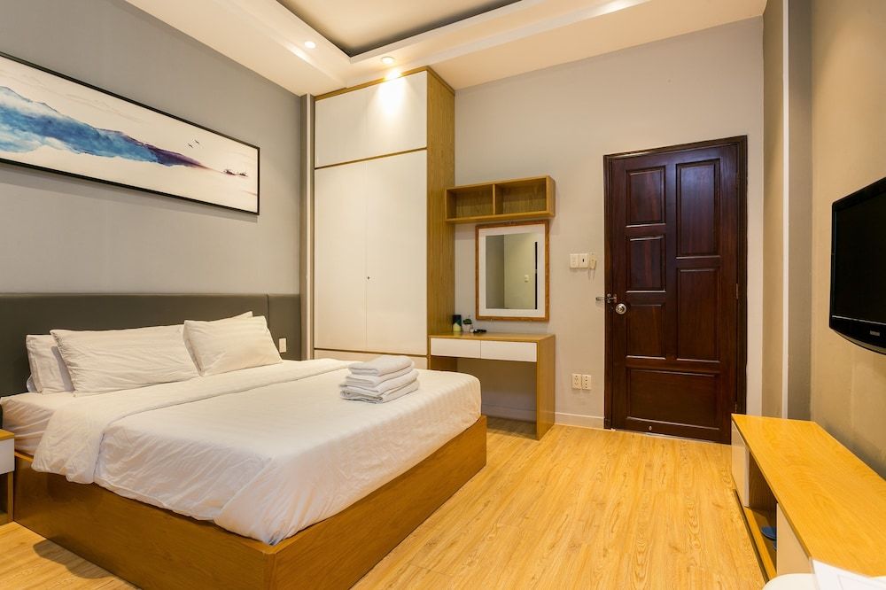 undefined Amanda Phan 2 - Sai Gon 2