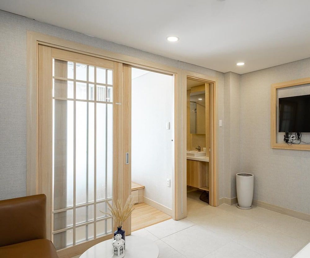 undefined Luxy Park Hotel & Apartments City Centre 6