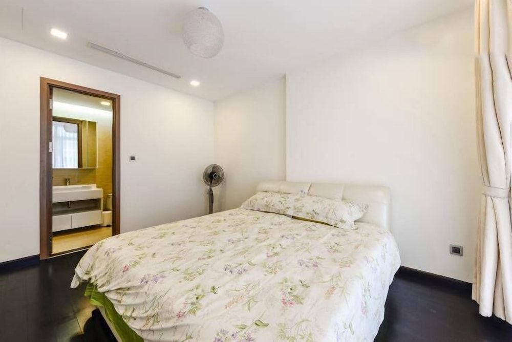 Saffron Casa Deluxe Apartment 5