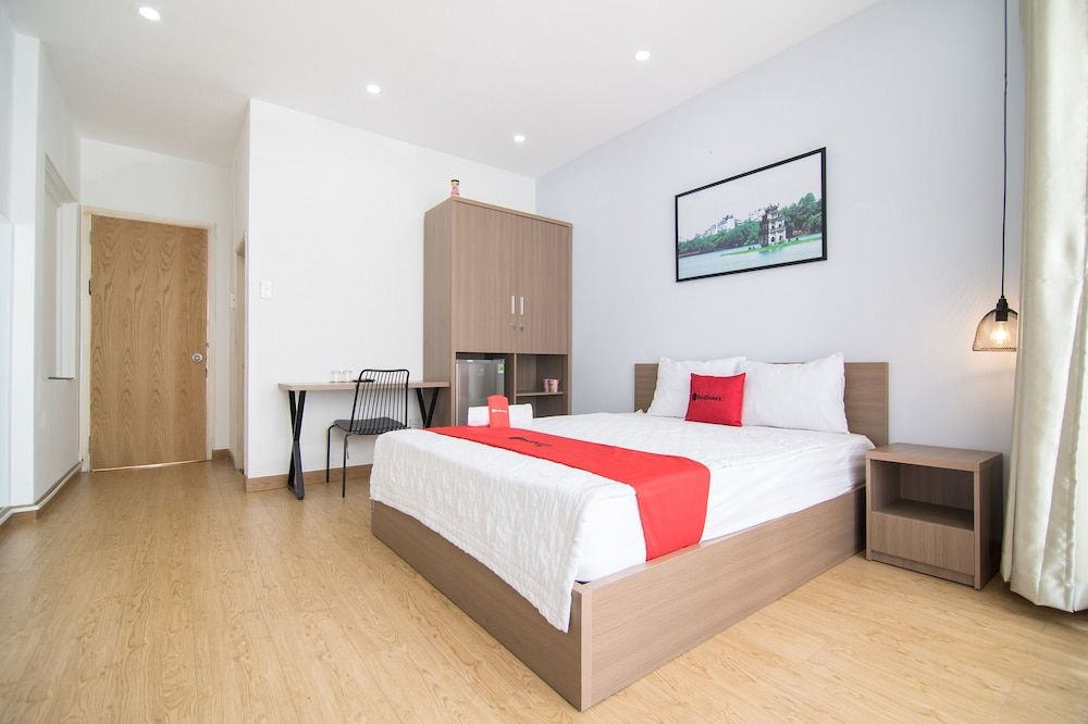 undefined RedDoorz @ Tran Hung Dao Street 4