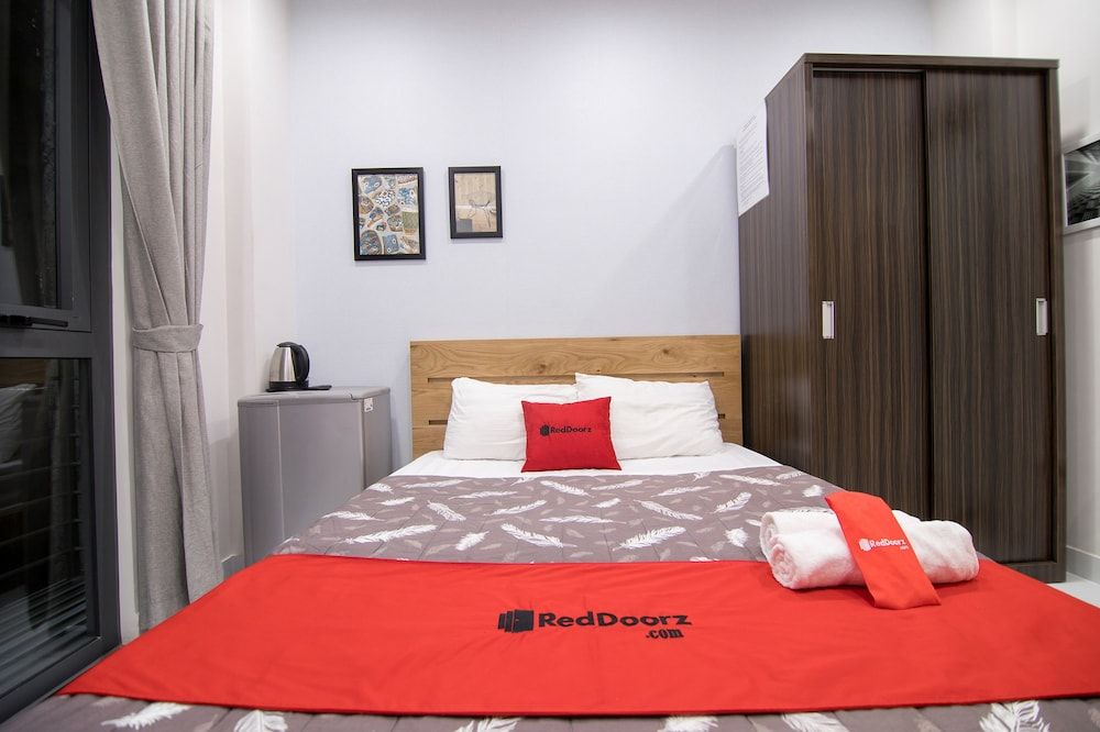 RedDoorz @ Nguyen Dinh Chieu Street Standard Double Room 5