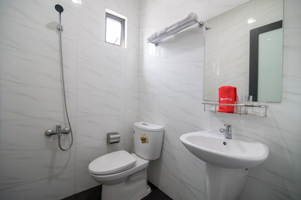 RedDoorz @ Nguyen Dinh Chieu Street Deluxe Room 8