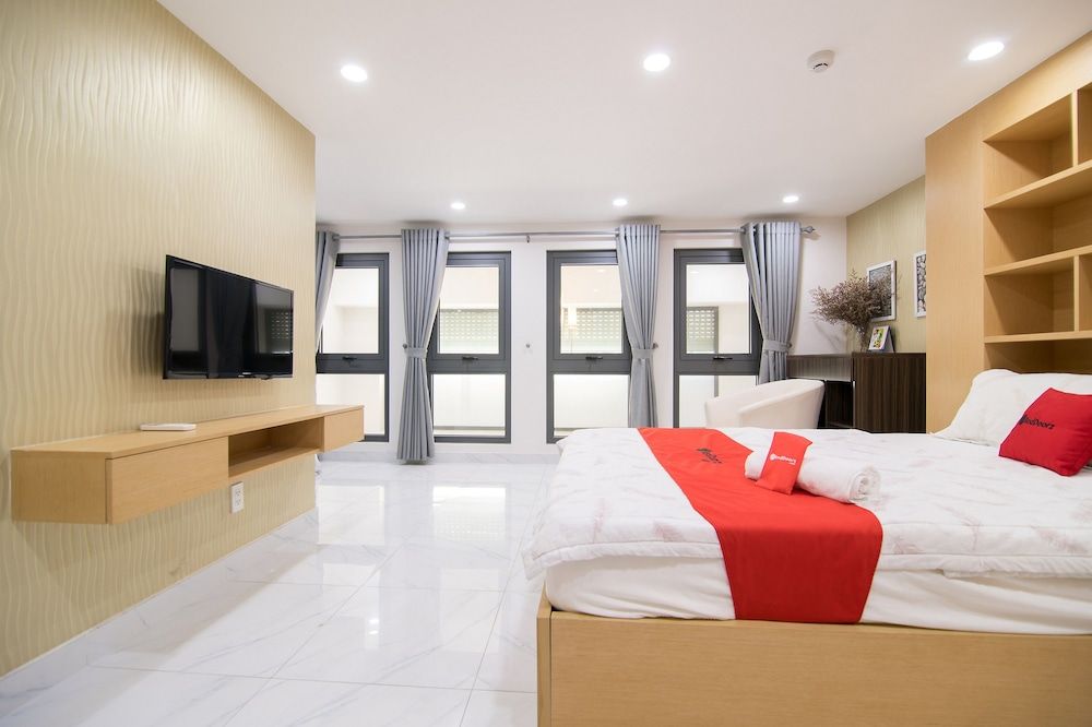 undefined RedDoorz @ Nguyen Dinh Chieu Street 8