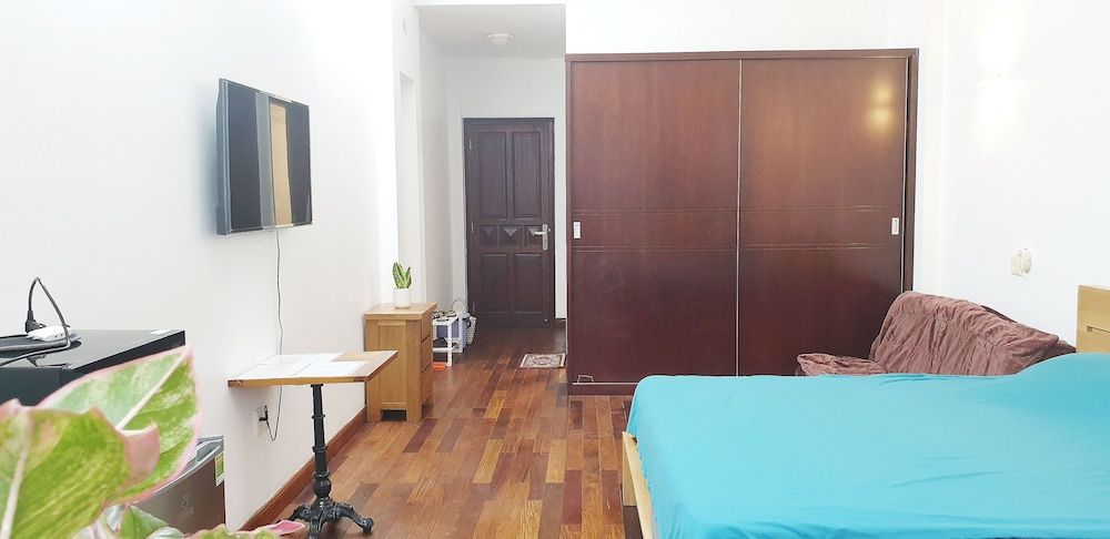 undefined Riverhome Saigon 5