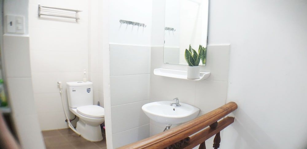 Riverhome Saigon Standard Studio 5