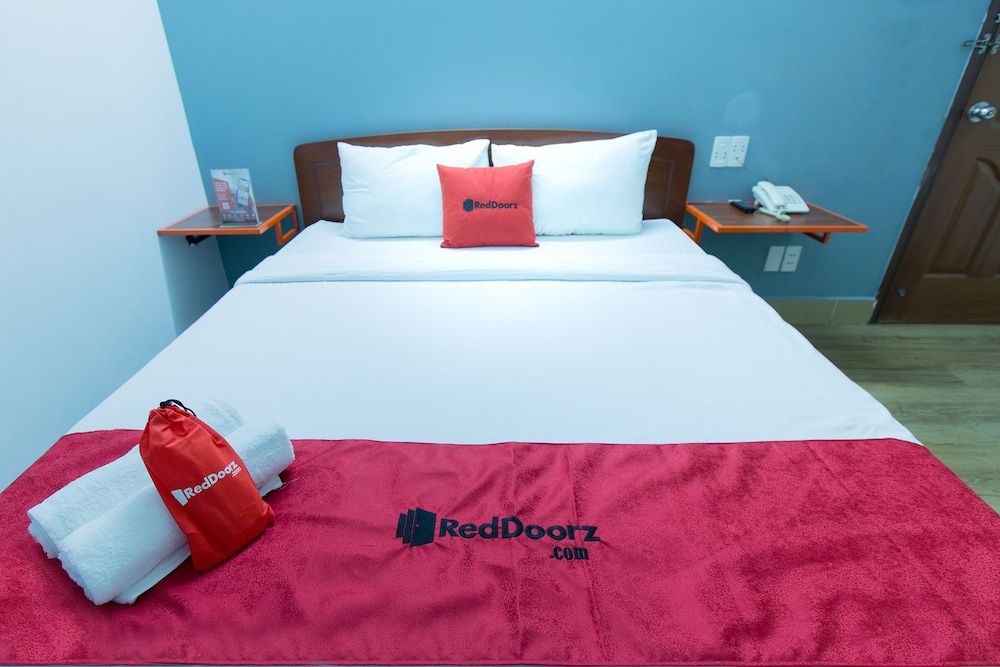 undefined RedDoorz @ Trung Son Residence 3 4