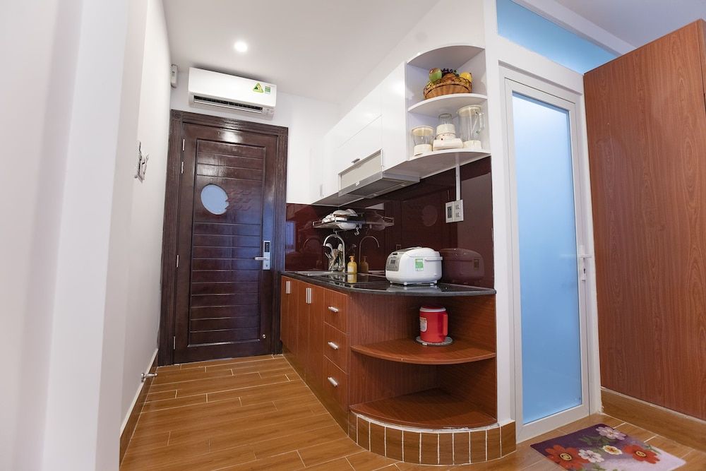 undefined RedDoorz Plus @ Cach Mang Thang 8 Street 6