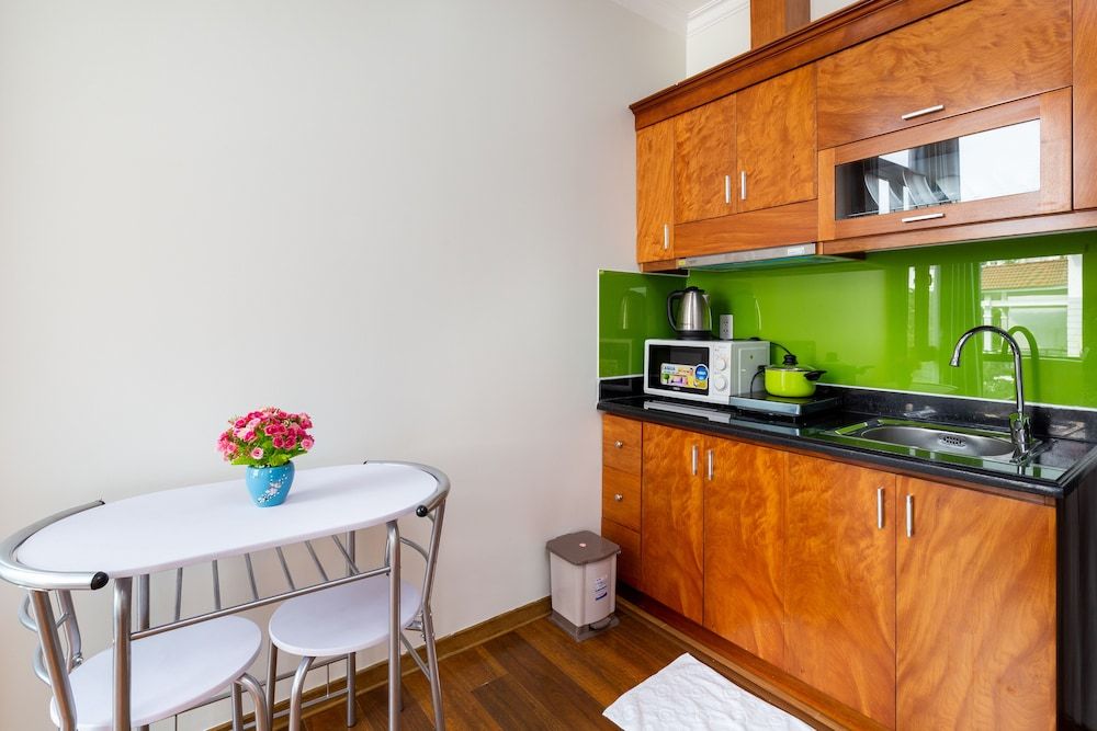 undefined Sunny Hotel and Apartment 3