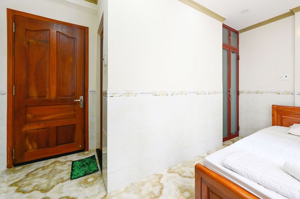Economy Single Room