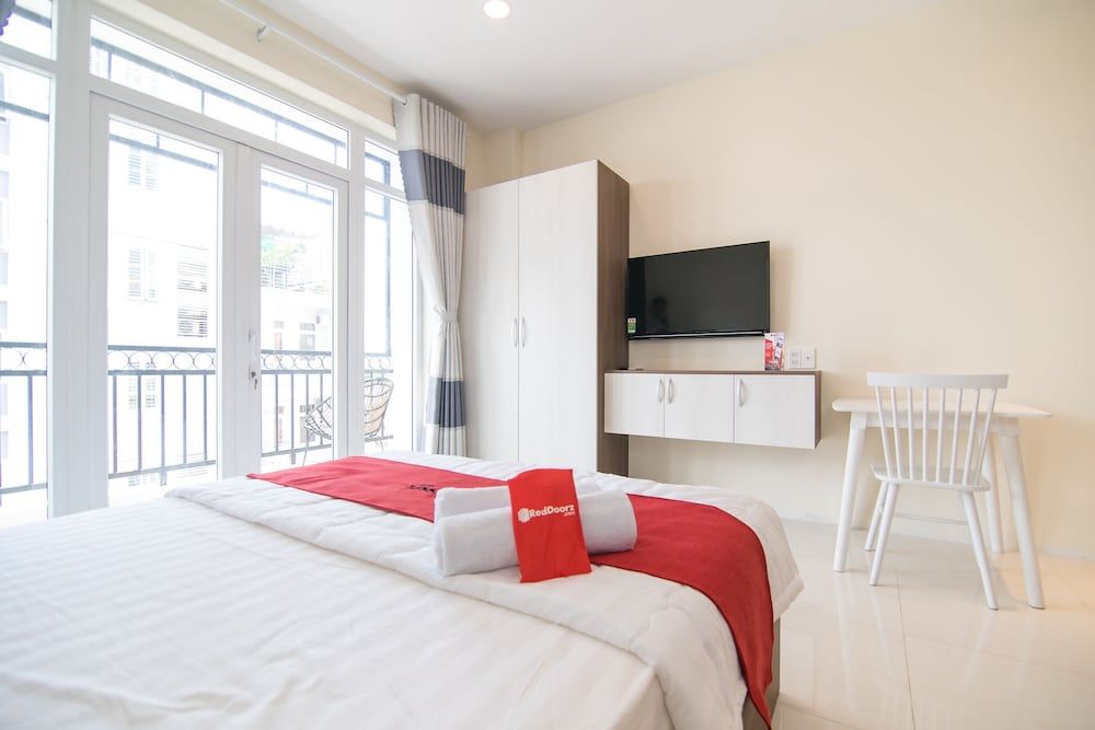 undefined Reddoorz Near Xo Viet Nghe Tinh Street 4