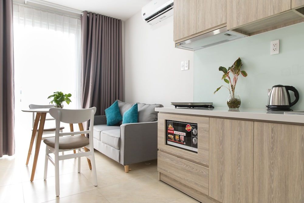 undefined Reddoorz Premium Near Etown 3 2