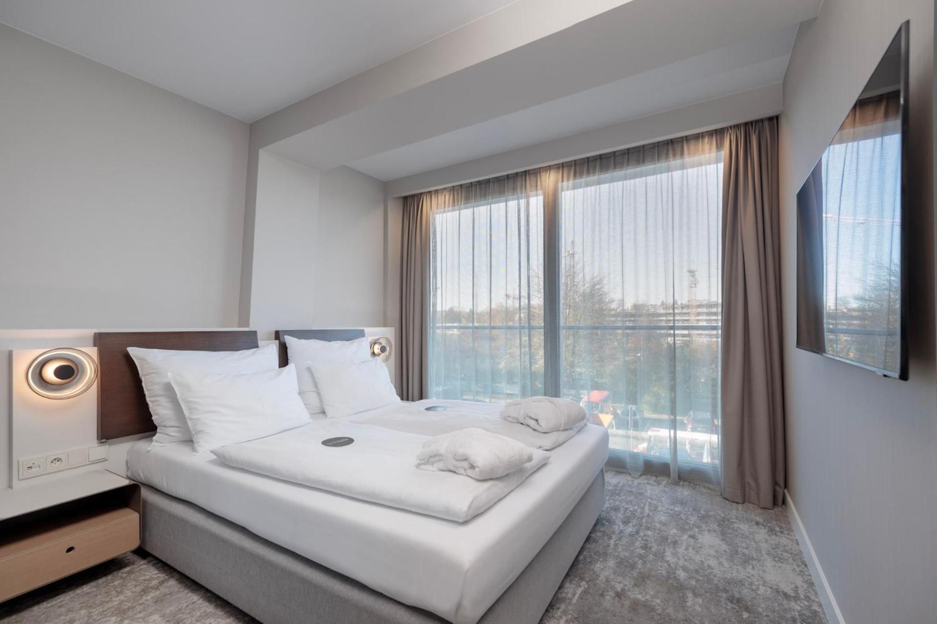 Two-Bedroom Apartment with Sea View