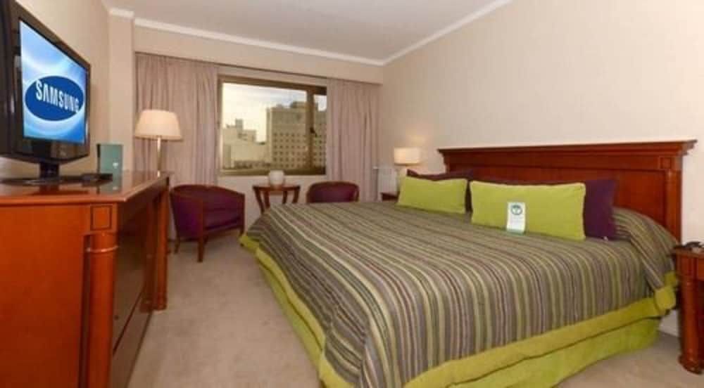 Suite, 1 King Bed