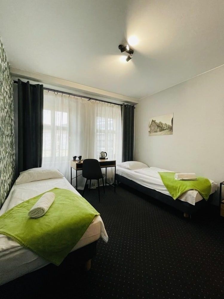 Boogie Deluxe Old Town Standard Room, 2 Twin Beds, Private Bathroom 4