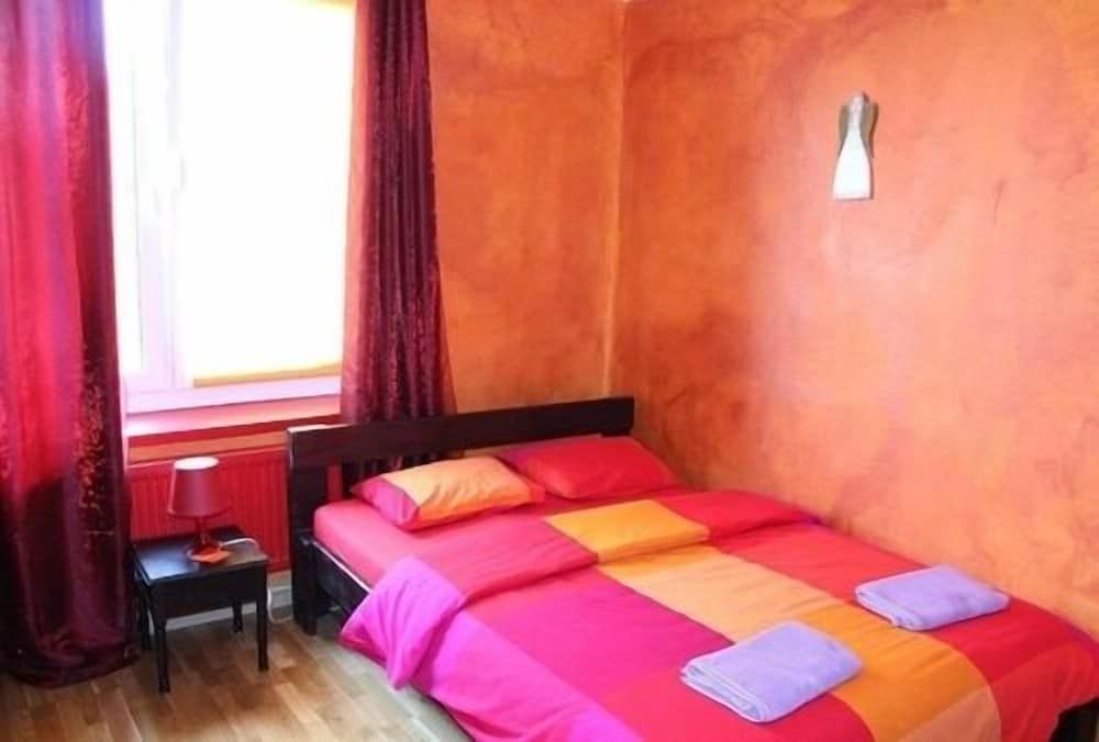 undefined El hostel 8