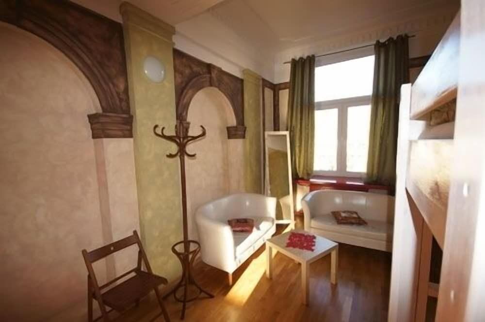 El hostel Room (6 People) 5