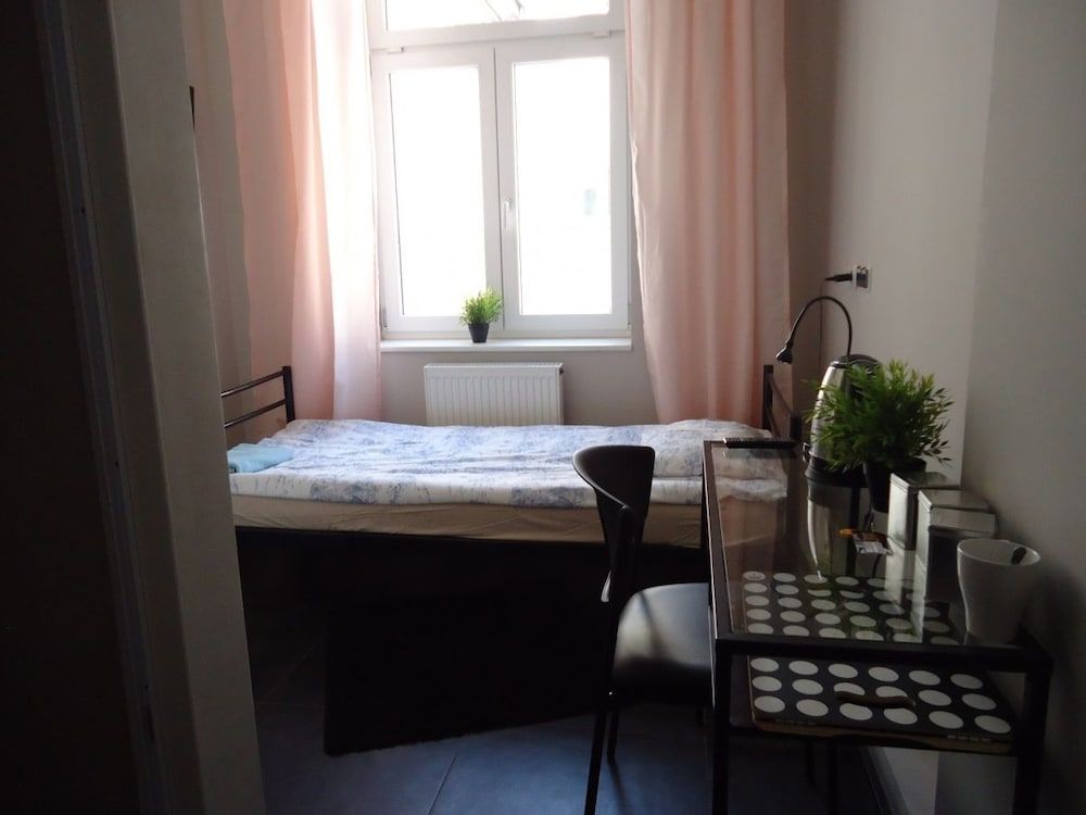 undefined Mish Mash Nowogrodzka - Hostel 9