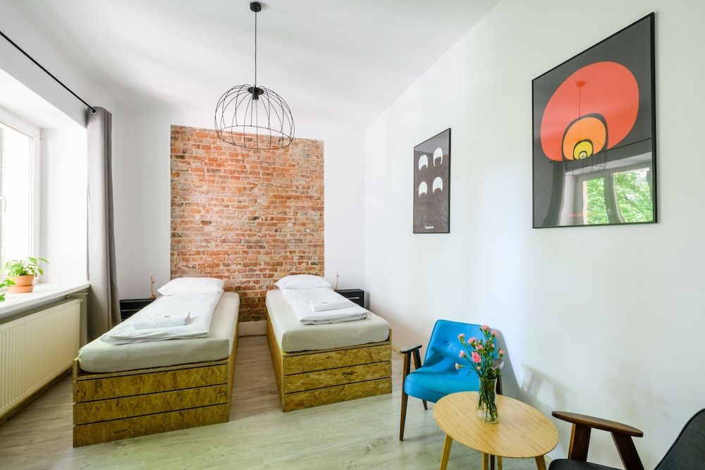 undefined Lull Hostel 9