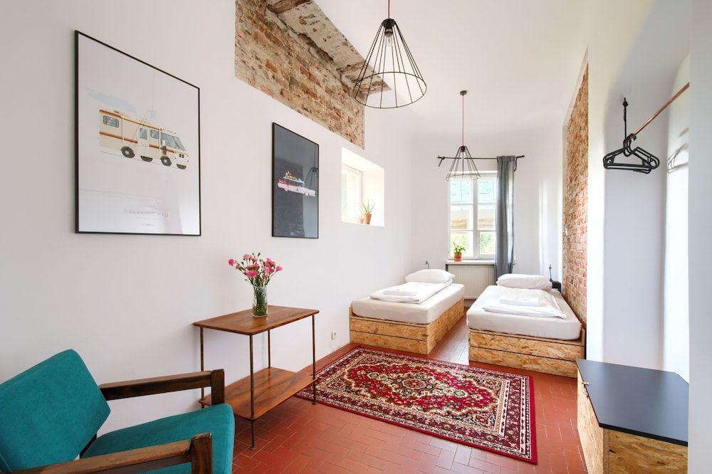 Lull Hostel Double or Twin Room, Shared Bathroom (Ceglany) 4
