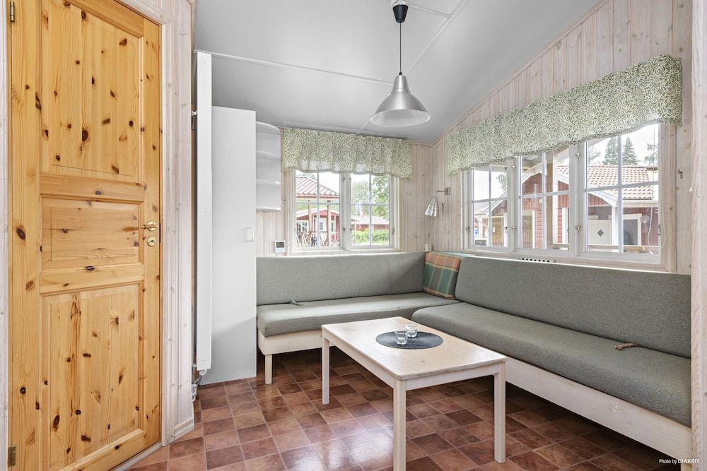 First Camp Lugnet Falun Cabin (Lugnetstuga) 4