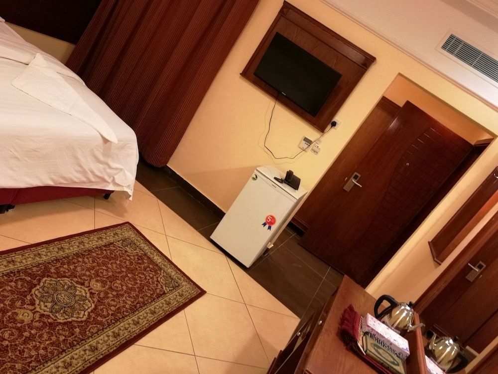 Jewar Al Bait Hotel Double Room 8