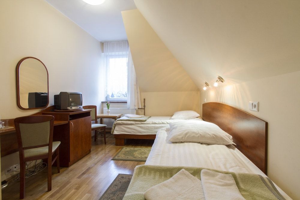 Family Triple Room, 2 Bedrooms, Garden View (Room #12)