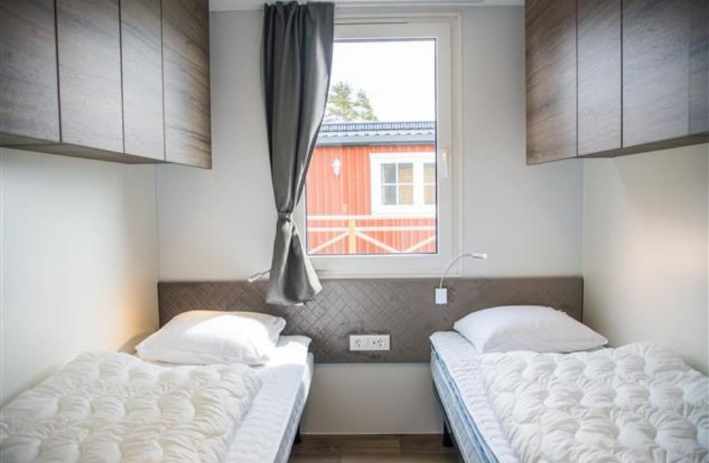 First Camp Orsa Classic Cabin, 2 Bedrooms, Patio, Beachside