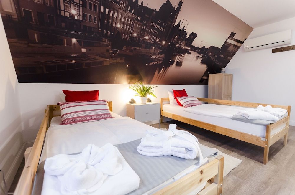 Elewator Gdańsk Hostel Double or Twin Room 5