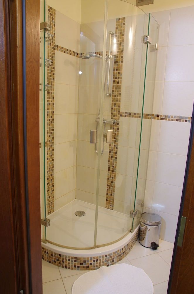 Szucha Apartments Apartment (9) 10