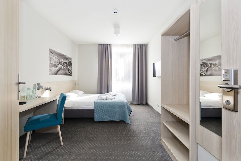 Hotel Silver Double Room, 1 King Bed