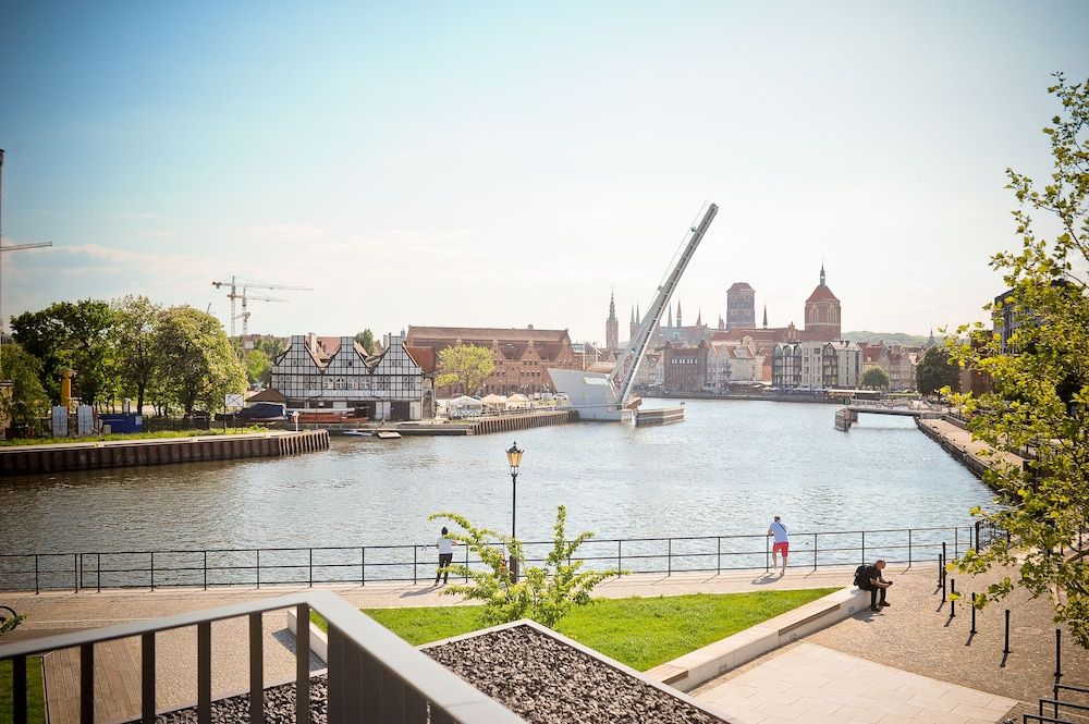 undefined Grand Apartments - Modern Old Town 2