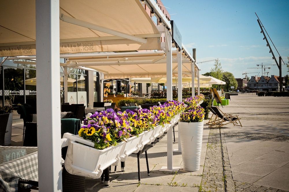 undefined Grand Apartments - Modern Old Town 5