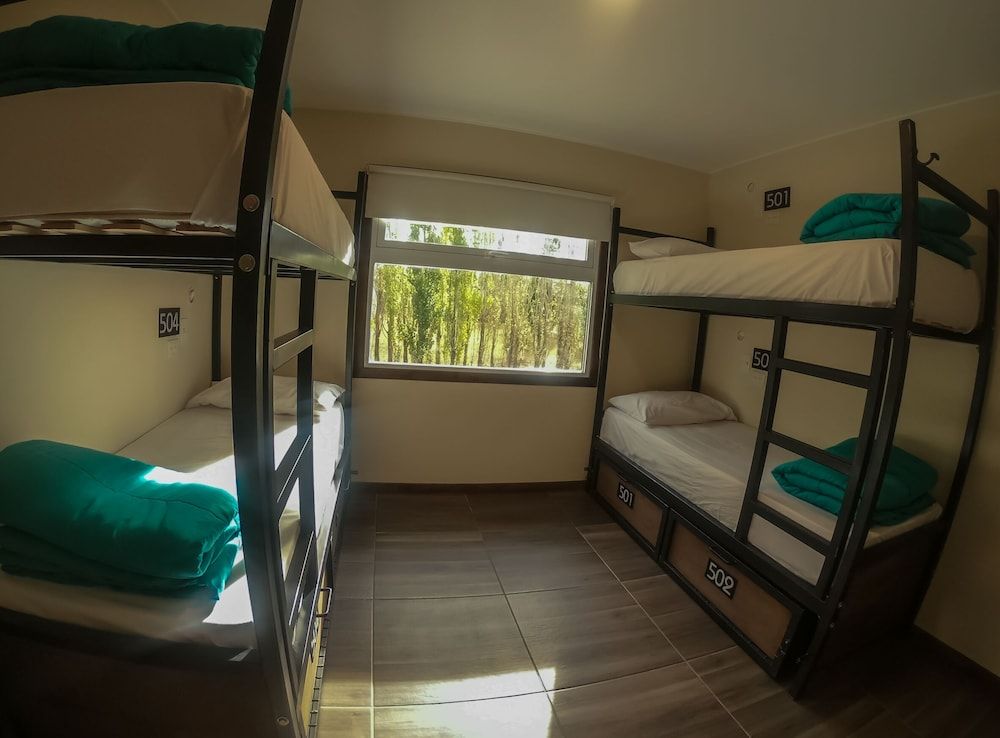 Shared Dormitory, Multiple Beds, Shared Bathroom (4 People)