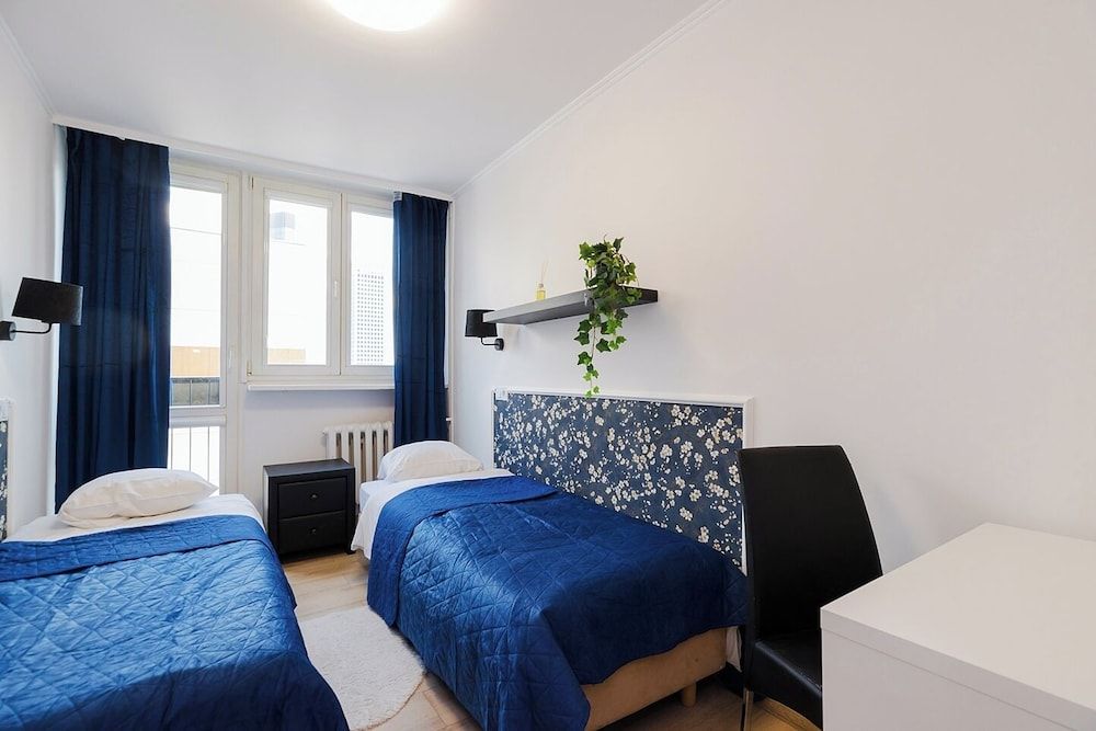 UNIT Short Rent Apartment by Warsaw Metro Station Apartment (max 8 person) 22