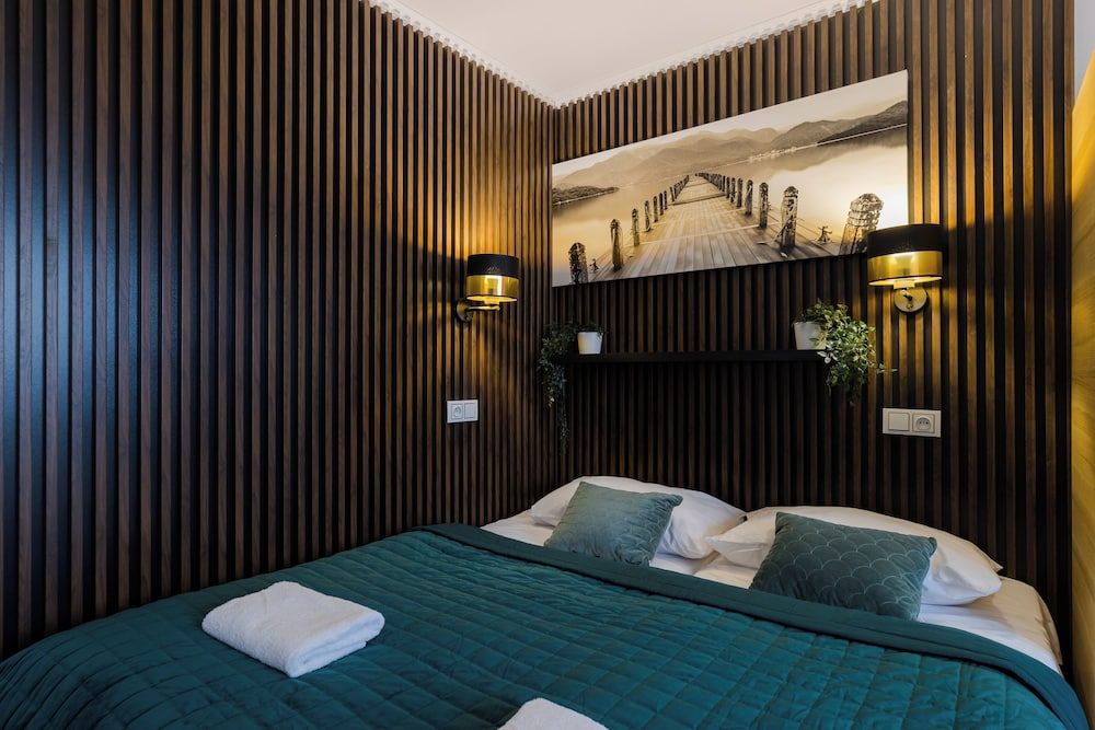 UNIT Short Rent Apartment by Warsaw Metro Station Apartment (max 8 person) 41