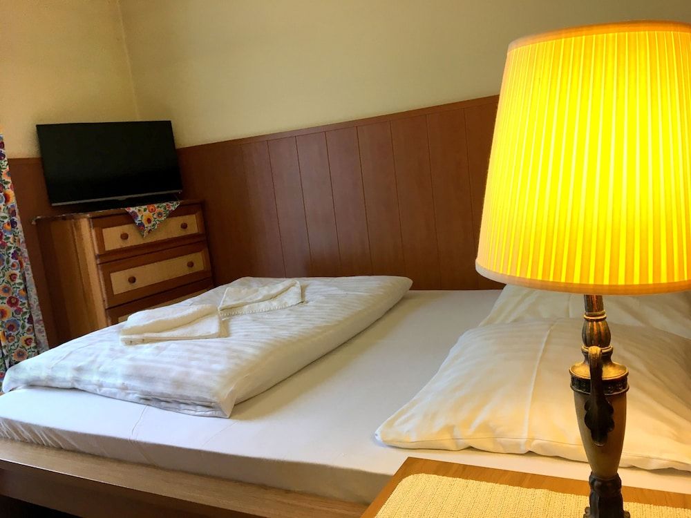 Standard Condo, 1 Queen Bed, Kitchen