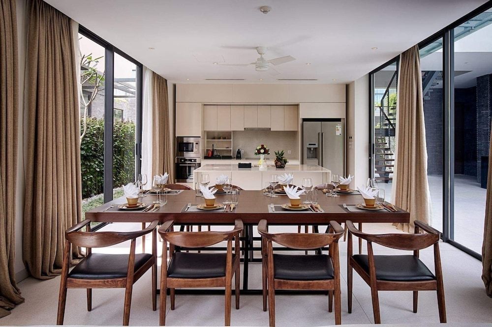 undefined Luxury Pool Villa Resort 2