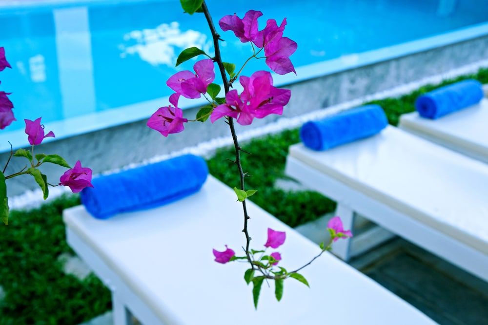 Sundeck