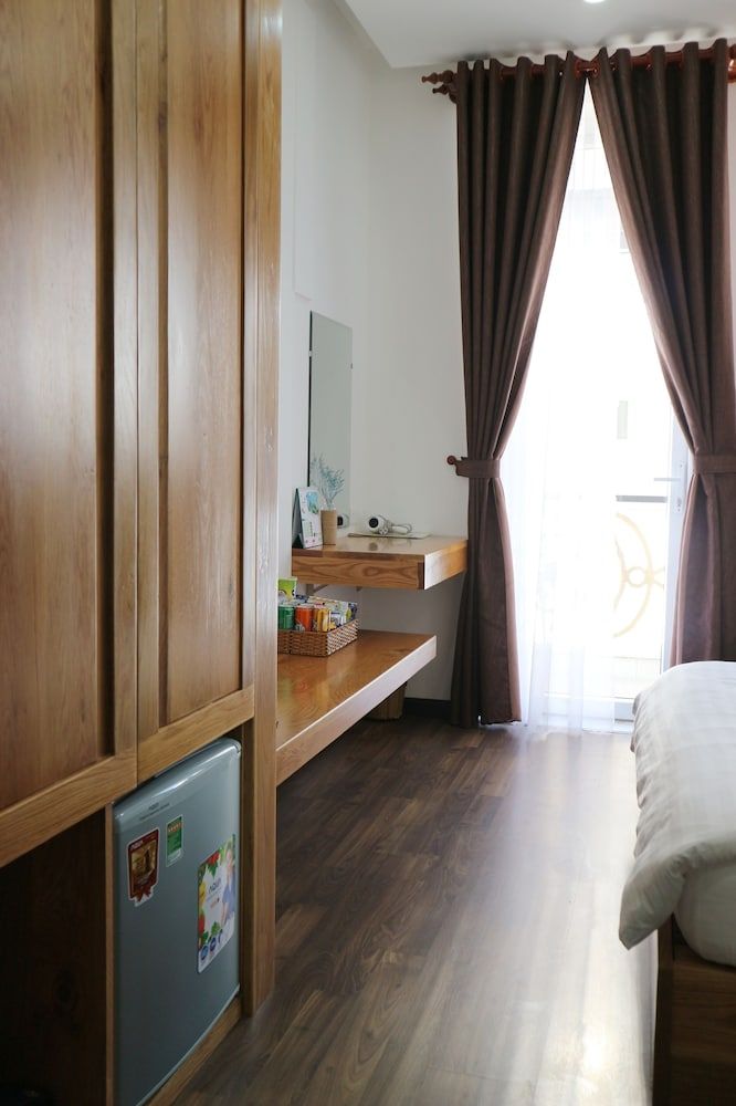 Phuong Anh Golf Valley Hotel Queen Room 9