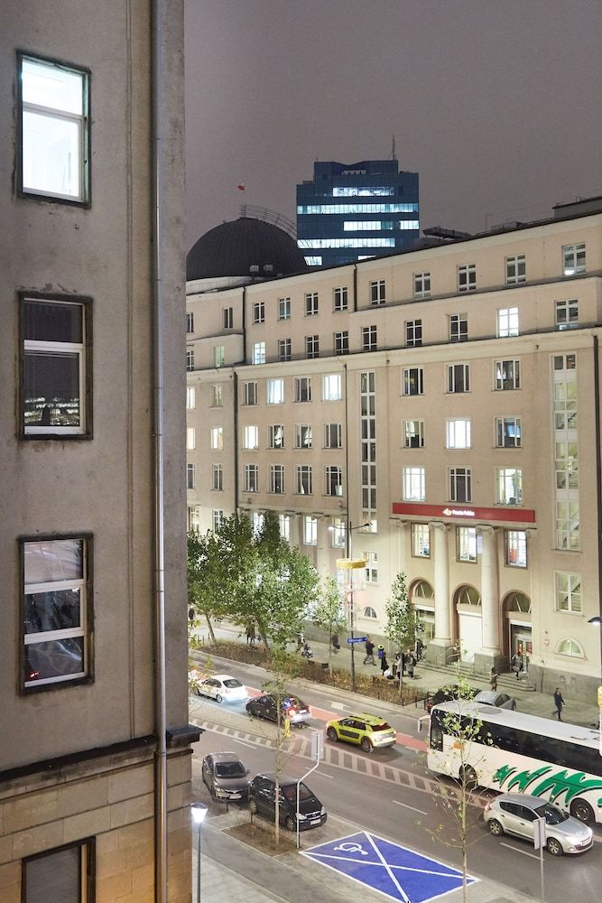 undefined Fox Center Apartments 9