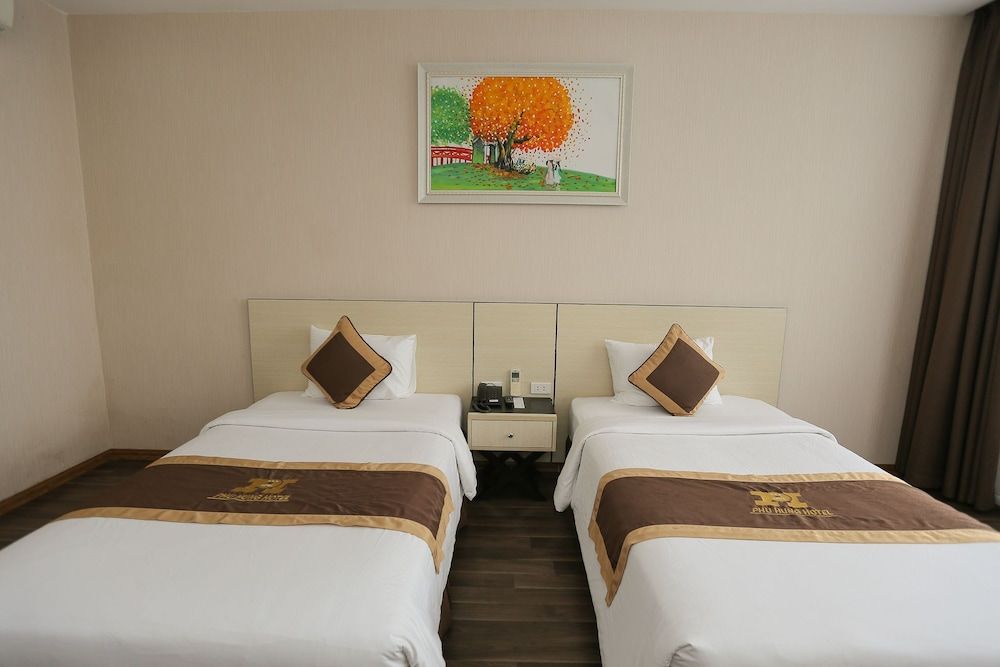 undefined Central Phu Hung Hotel 2