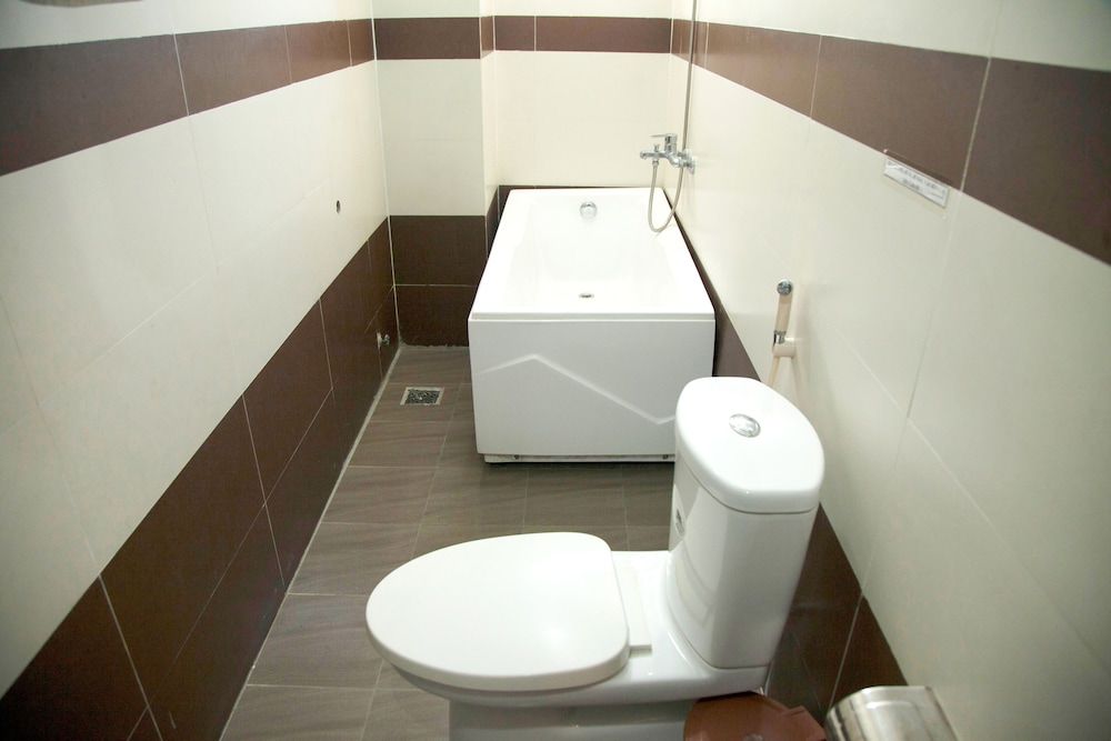 Hoang Thuy Sinh Hotel Basic Double Room, 1 Bedroom 4