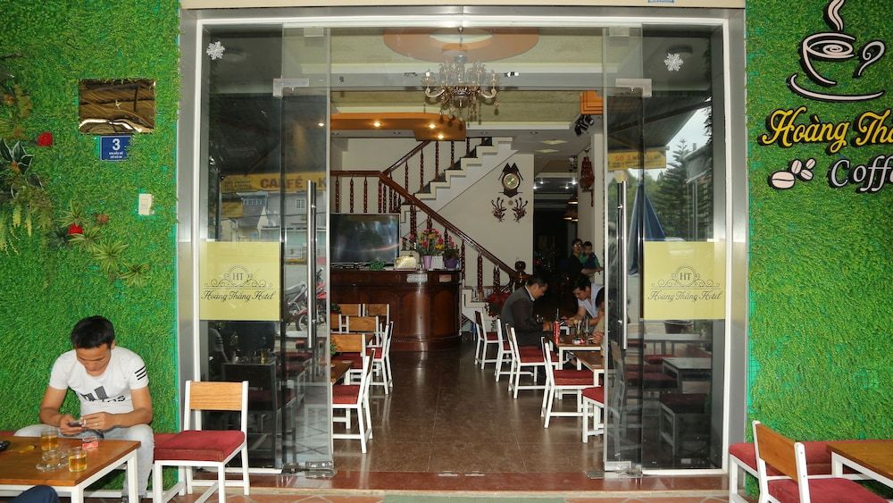 undefined Hoang Thang Hotel 3