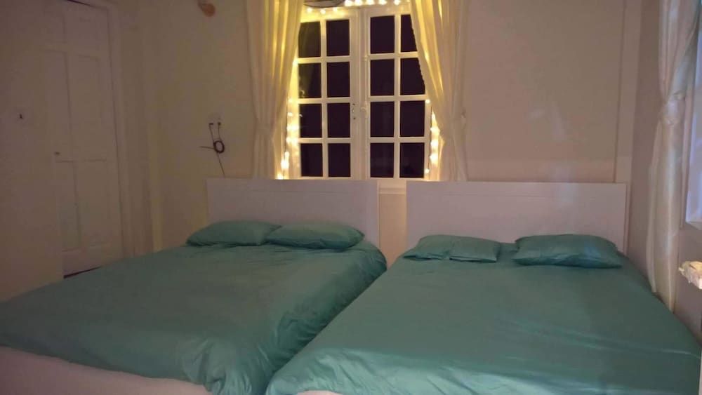 undefined Degree 29 Hostel 8