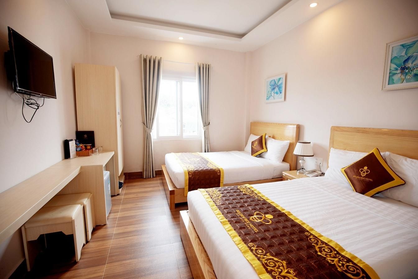 undefined Golden Bee Hotel 7