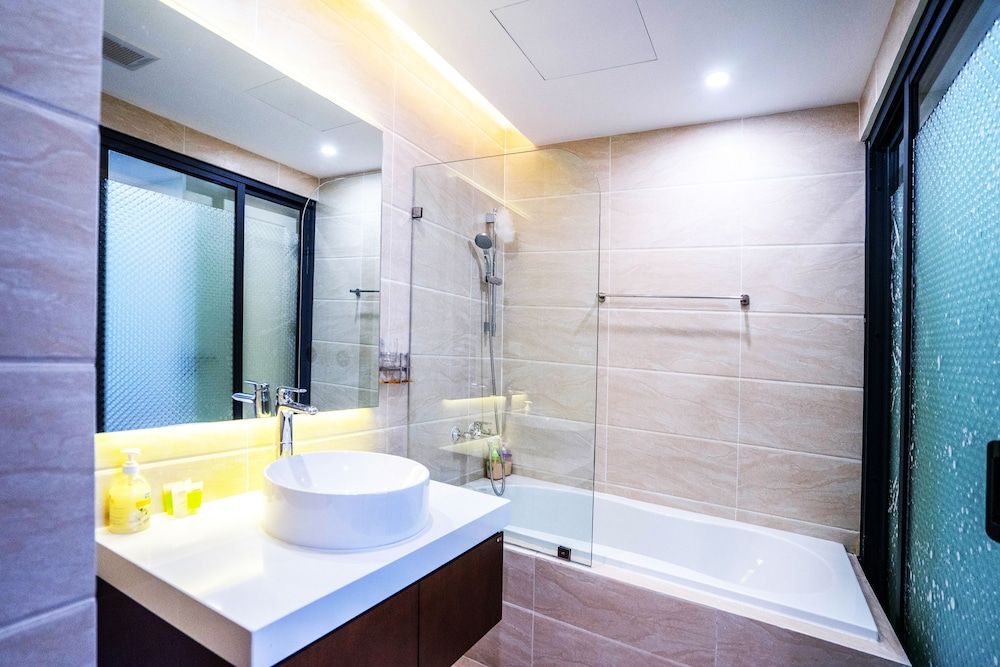 Luxury Apartment Imperia Luxury Apartment, 2 Bedrooms, Garden View, Tower (4) 10