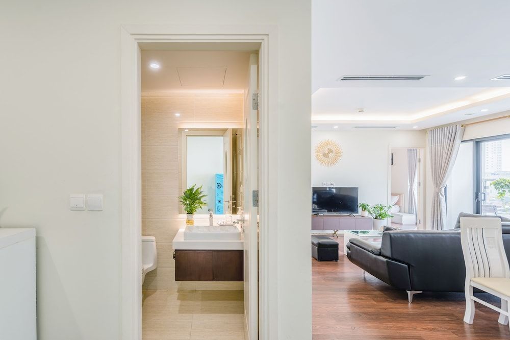 Luxury Apartment Imperia Luxury Apartment, 3 Bedrooms, Pool View, Garden Area 76